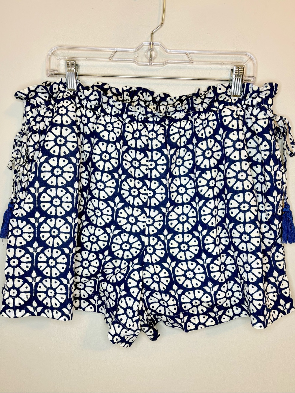 Roller Rabbit x Target L Daisy Floral Navy Side Tie Cotton Shorts